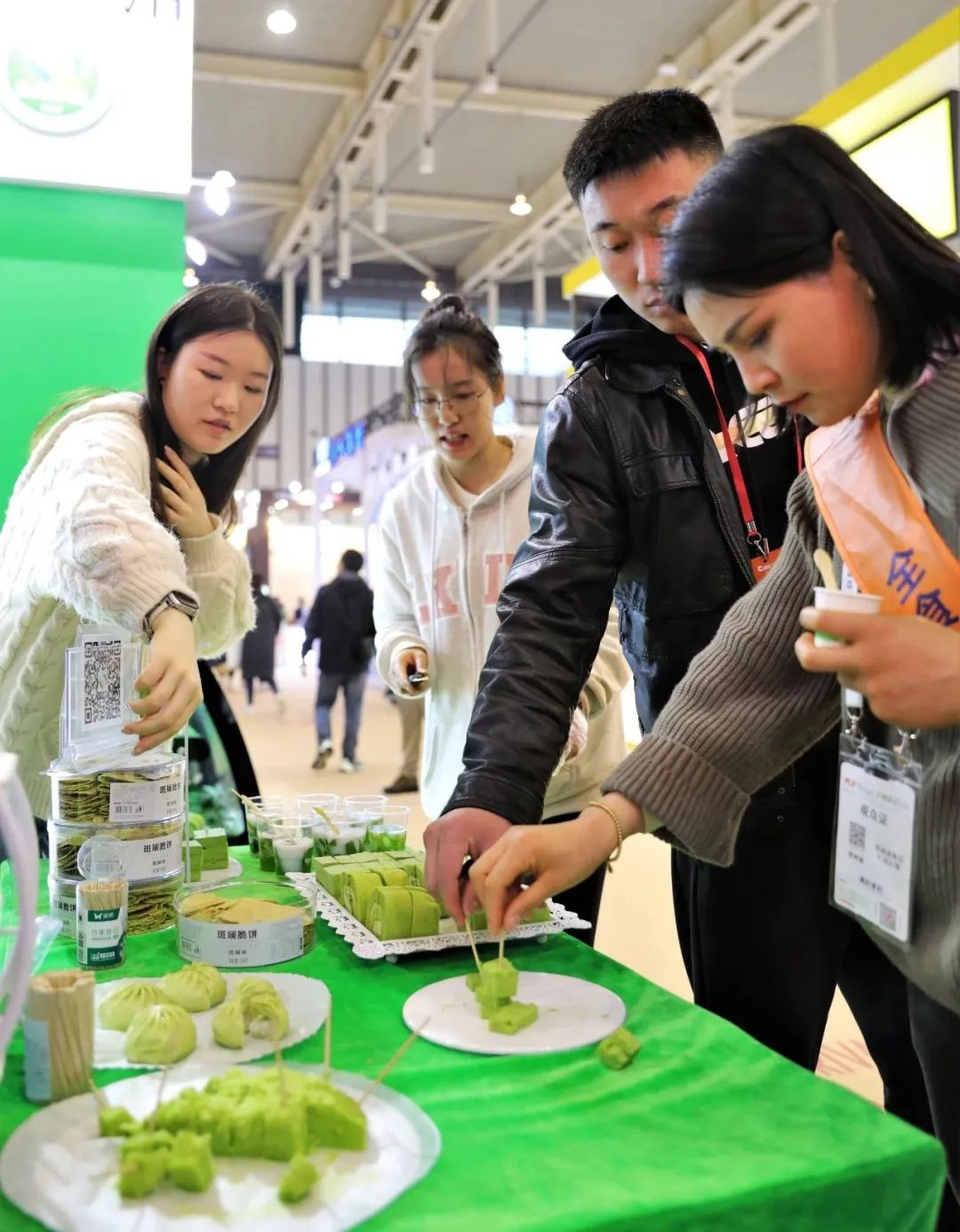 2024中国食品饮料展-上海OEM贴牌食品饮料展览会